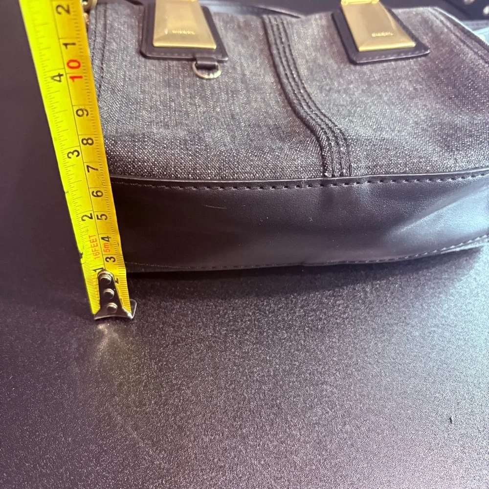 Diesel denim‎ Black and Gold Crossbody Bag purse magnet close zipper bag urban